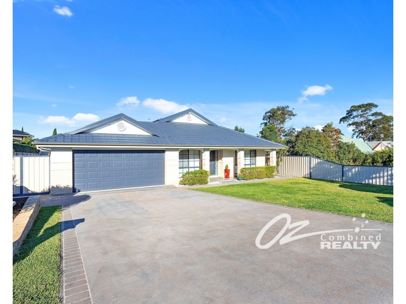 33 Turvey Crescent, St Georges Basin NSW 2540