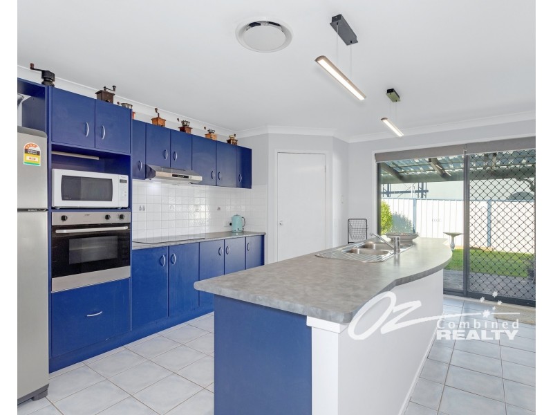 33 Turvey Crescent, St Georges Basin NSW 2540