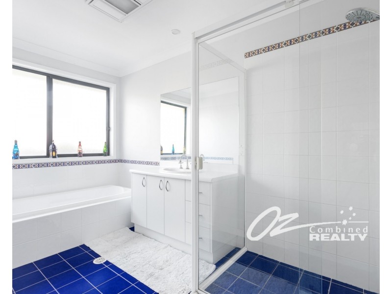 33 Turvey Crescent, St Georges Basin NSW 2540