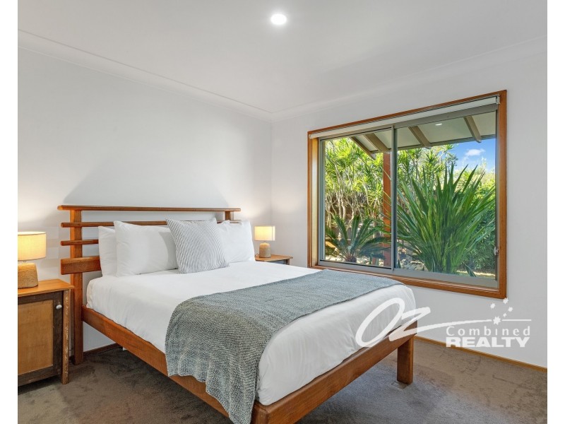 11 Illfracombe Avenue, Vincentia NSW 2540