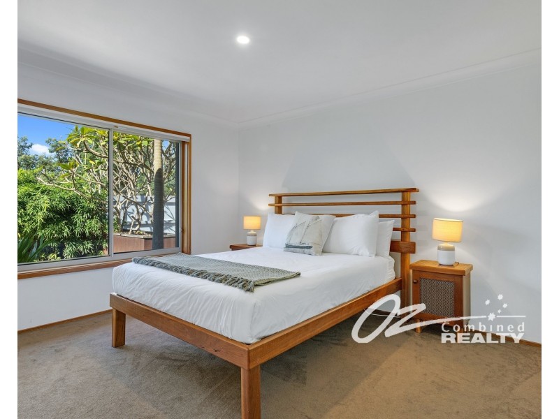 11 Illfracombe Avenue, Vincentia NSW 2540
