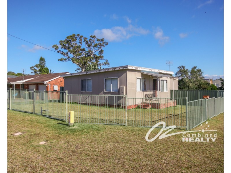 1 Dunisla Street, Sanctuary Point NSW 2540