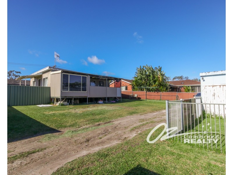 1 Dunisla Street, Sanctuary Point NSW 2540