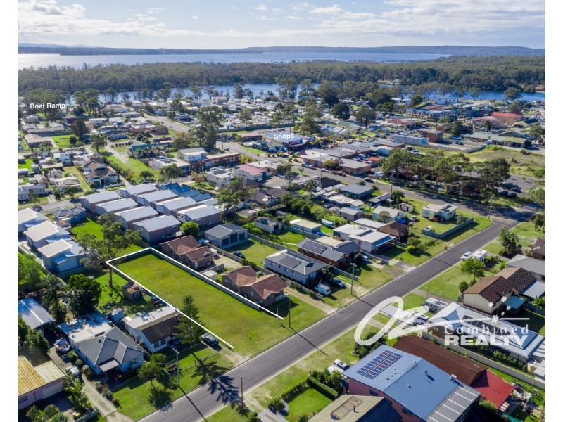 25 Ellmoos Avenue, Sussex Inlet NSW 2540