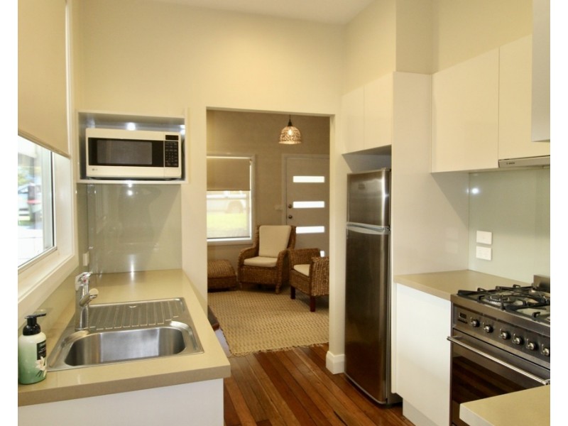 38 Duncan Street, Huskisson NSW 2540