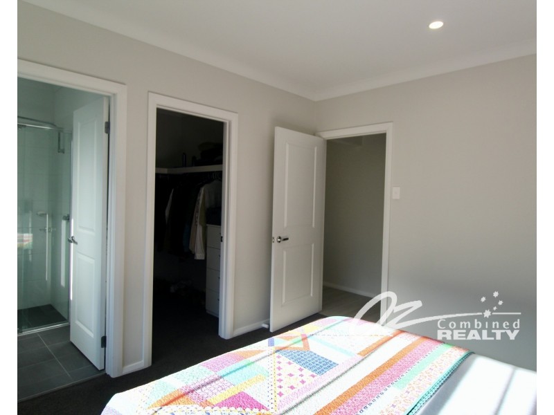 9 Windsail Lane, Vincentia NSW 2540