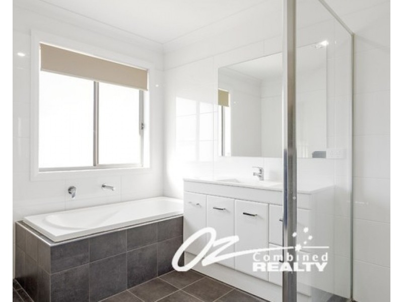 24 Trawler Street, Vincentia NSW 2540