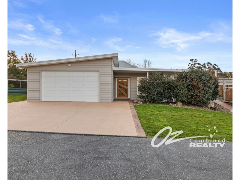 13 Grange Road, Tomerong NSW 2540