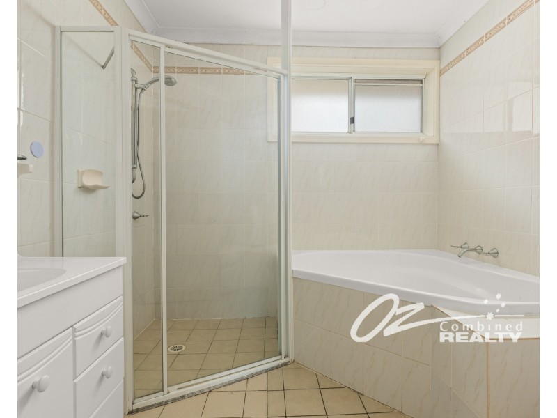 9 Nulla Place, St Georges Basin NSW 2540