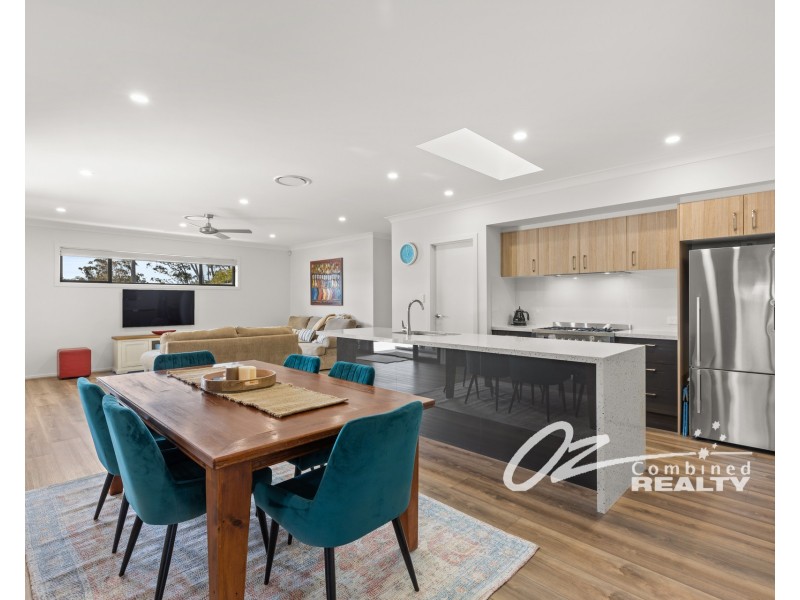 11 Auster Crescent, Sanctuary Point NSW 2540