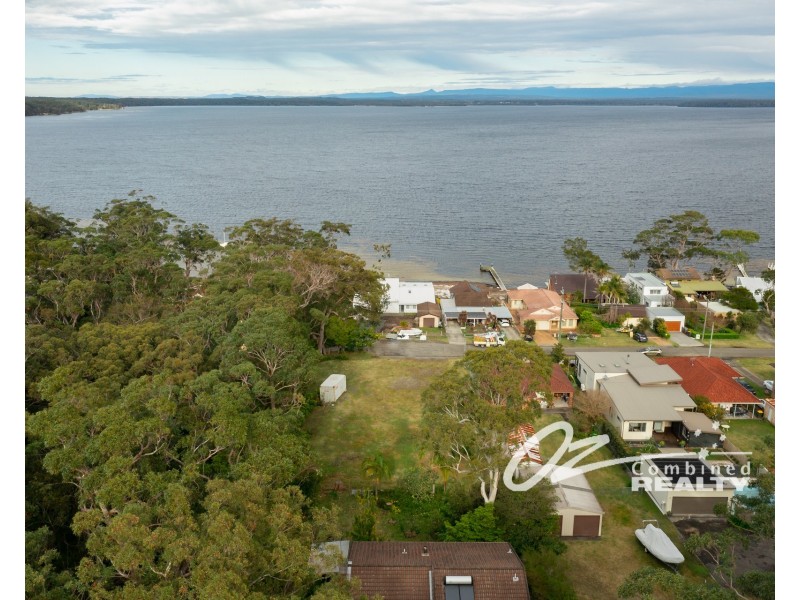 11 Reid Street, Wrights Beach NSW 2540