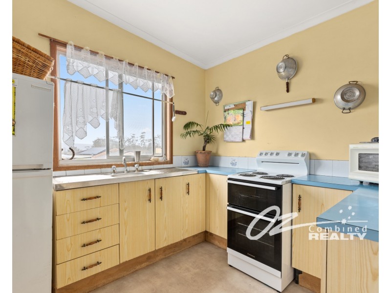 8 Heron Avenue, Sanctuary Point NSW 2540