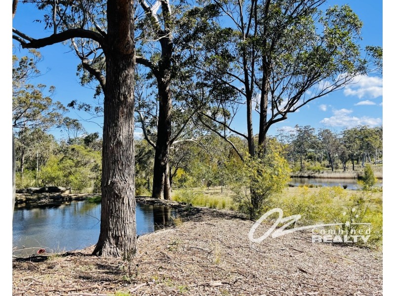 12 Pritchard Avenue, Woollamia NSW 2540