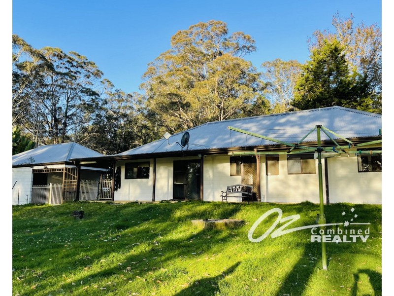 12 Pritchard Avenue, Woollamia NSW 2540
