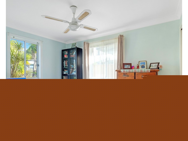 16 Waratah Crescent, Sanctuary Point NSW 2540