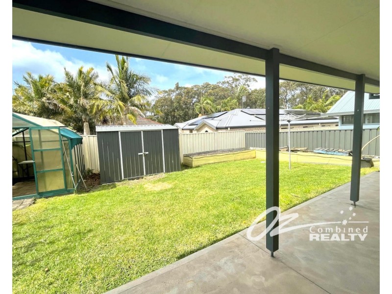 12 Hewitt Avenue, St Georges Basin NSW 2540