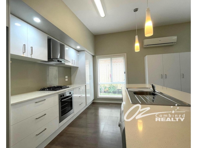 12 Hewitt Avenue, St Georges Basin NSW 2540