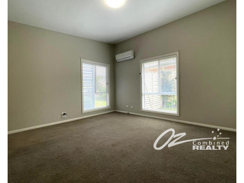 12 Hewitt Avenue, St Georges Basin NSW 2540