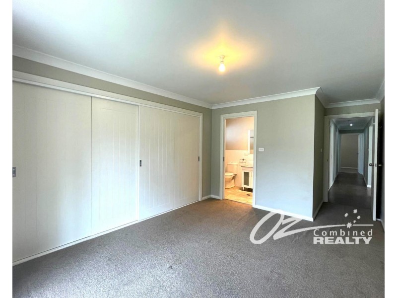 12 Hewitt Avenue, St Georges Basin NSW 2540