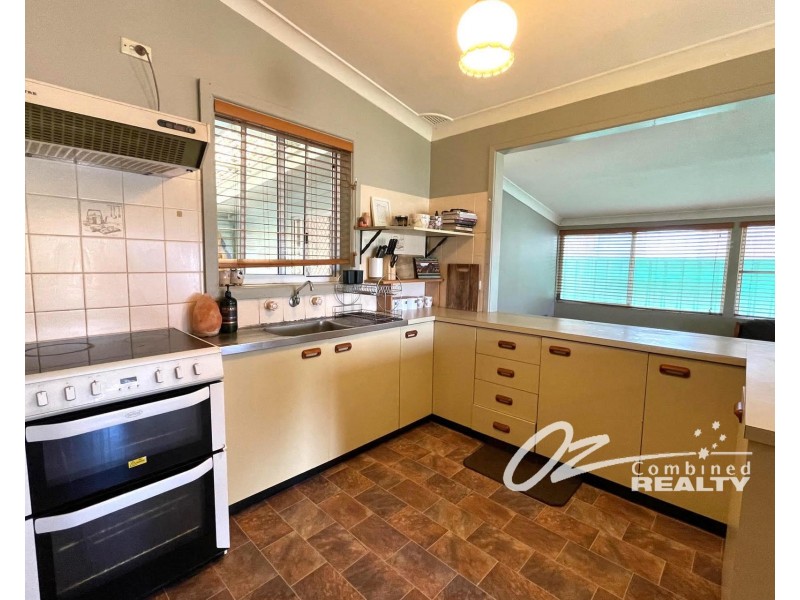 21 Waratah Crescent, Sanctuary Point NSW 2540