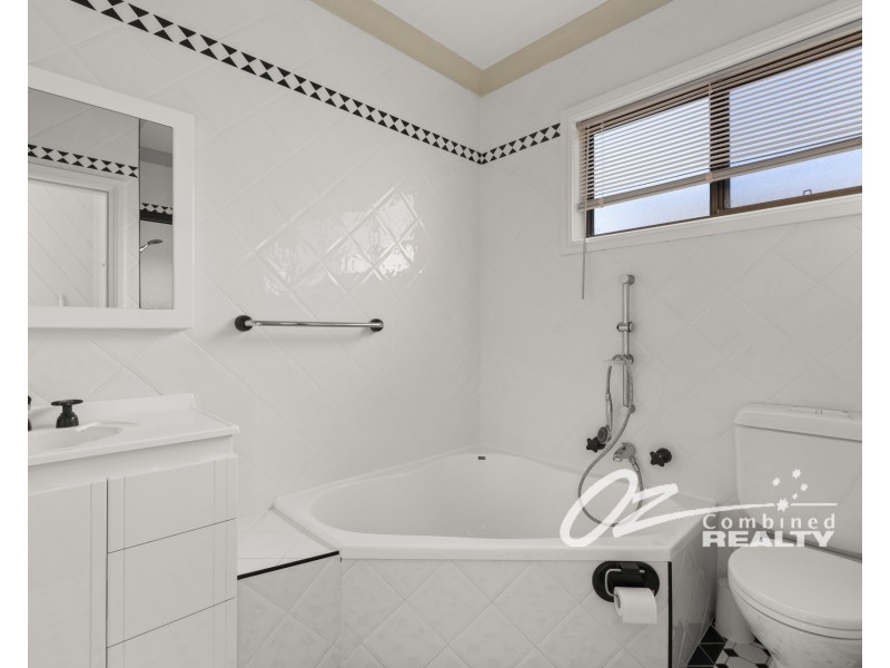 23 Tulip Street, Hyams Beach NSW 2540