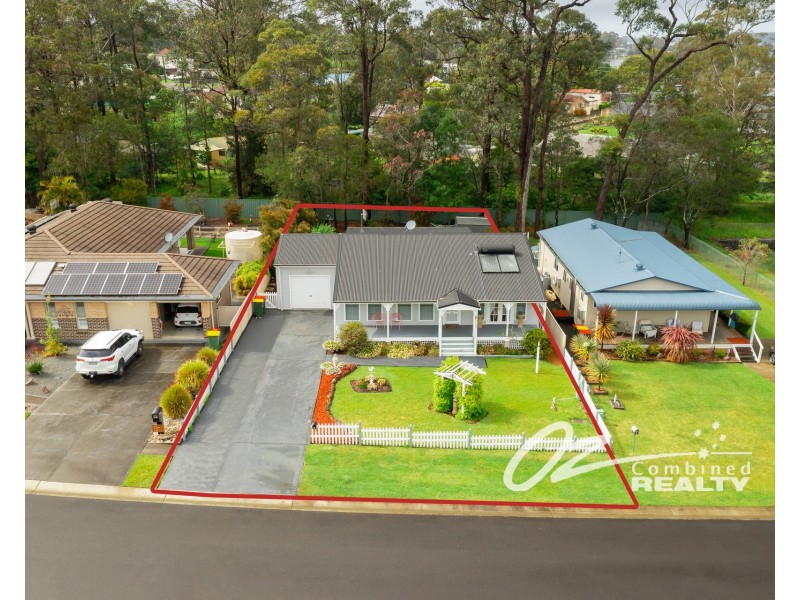 4 Tasman Park Close, St Georges Basin NSW 2540