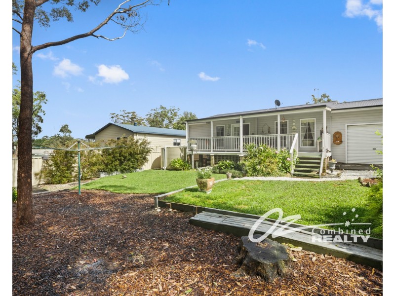4 Tasman Park Close, St Georges Basin NSW 2540