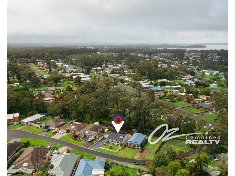 4 Tasman Park Close, St Georges Basin NSW 2540