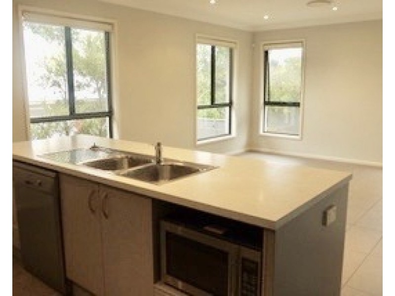 11 Bayswood Avenue, Vincentia NSW 2540