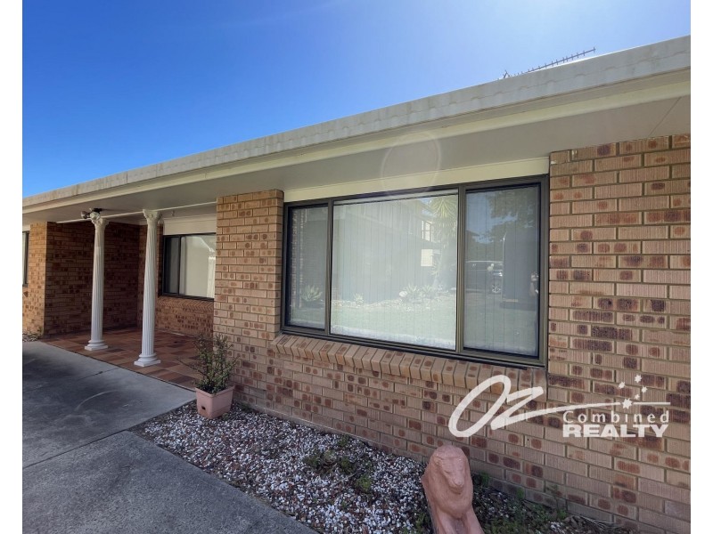 17 Macleans Point Road, Sanctuary Point NSW 2540