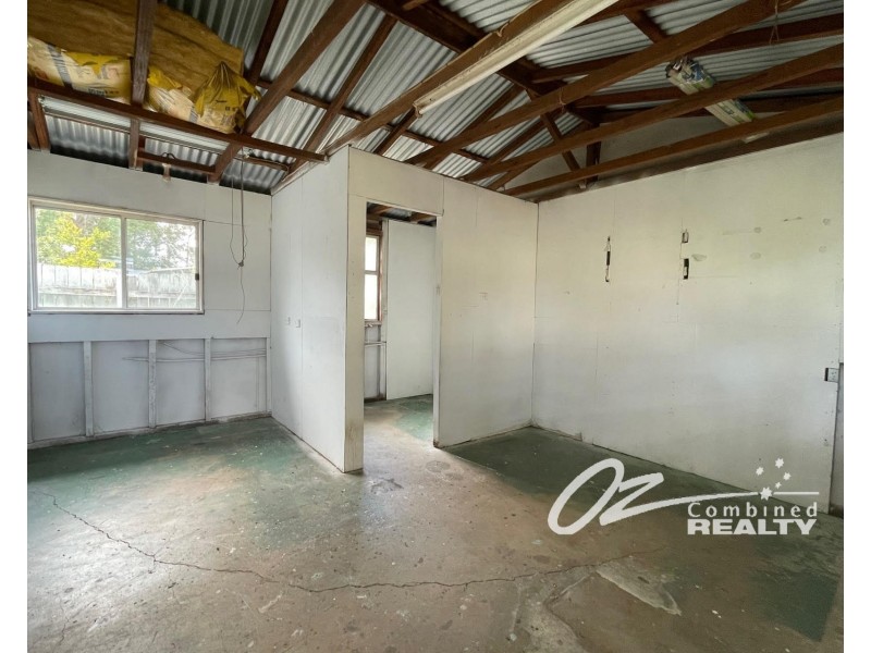 17 Macleans Point Road, Sanctuary Point NSW 2540