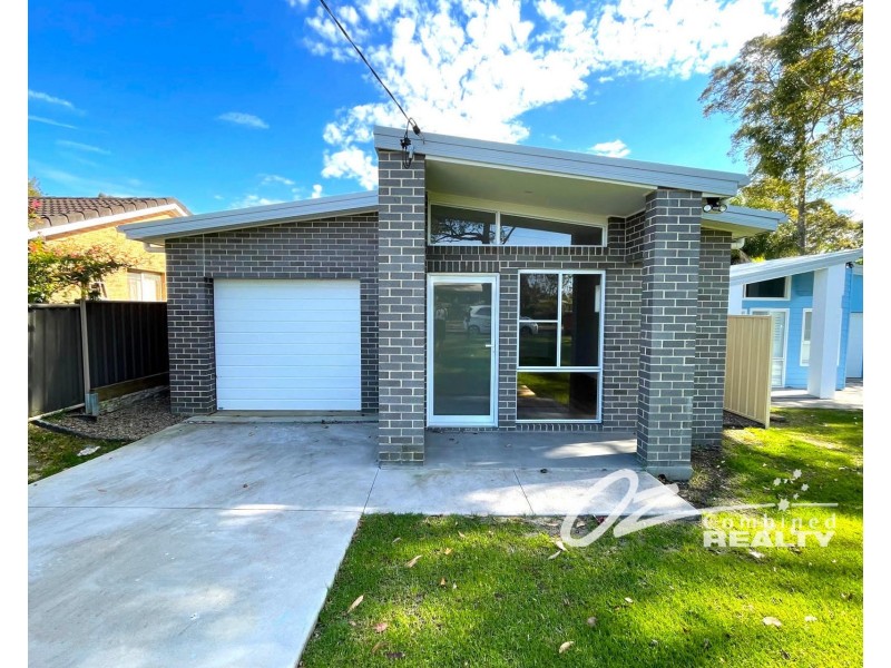 23  Roulstone Crescent, Sanctuary Point NSW 2540