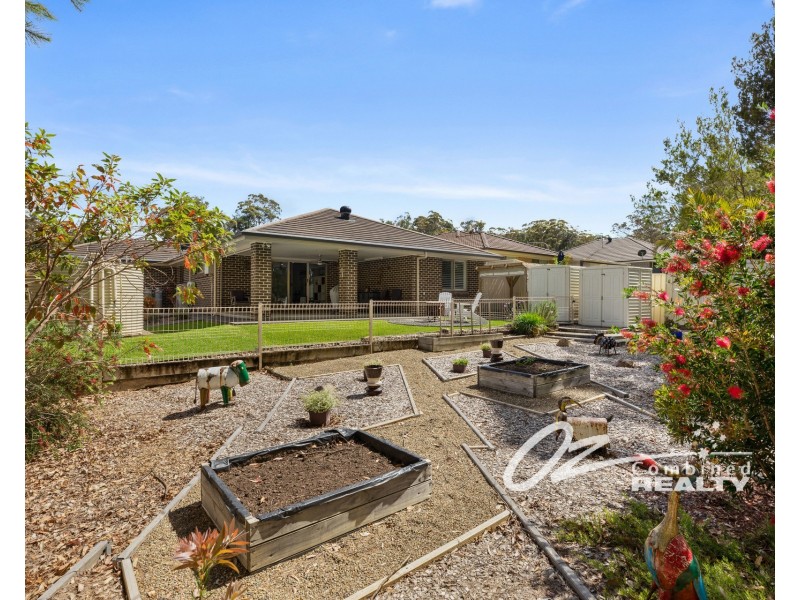 6 Tasman Park Close, St Georges Basin NSW 2540