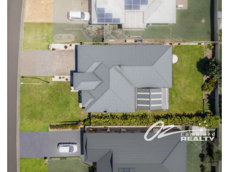 14 Hogbin Crescent, Sanctuary Point NSW 2540