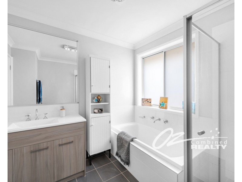 14 Bexhill Avenue, Sussex Inlet NSW 2540