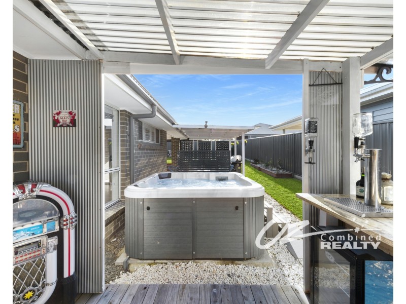 14 Bexhill Avenue, Sussex Inlet NSW 2540