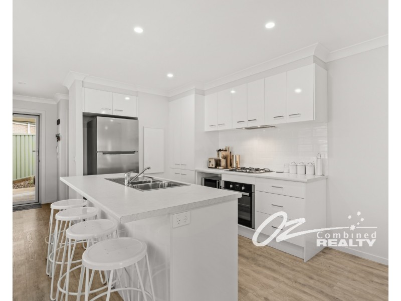 9A Moresby Street, Nowra NSW 2541