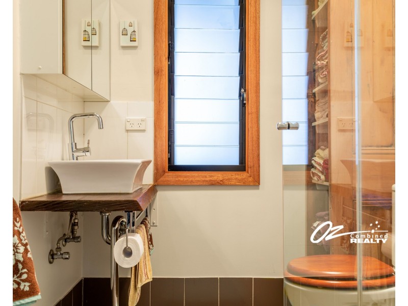 7 Flora Street, Sanctuary Point NSW 2540