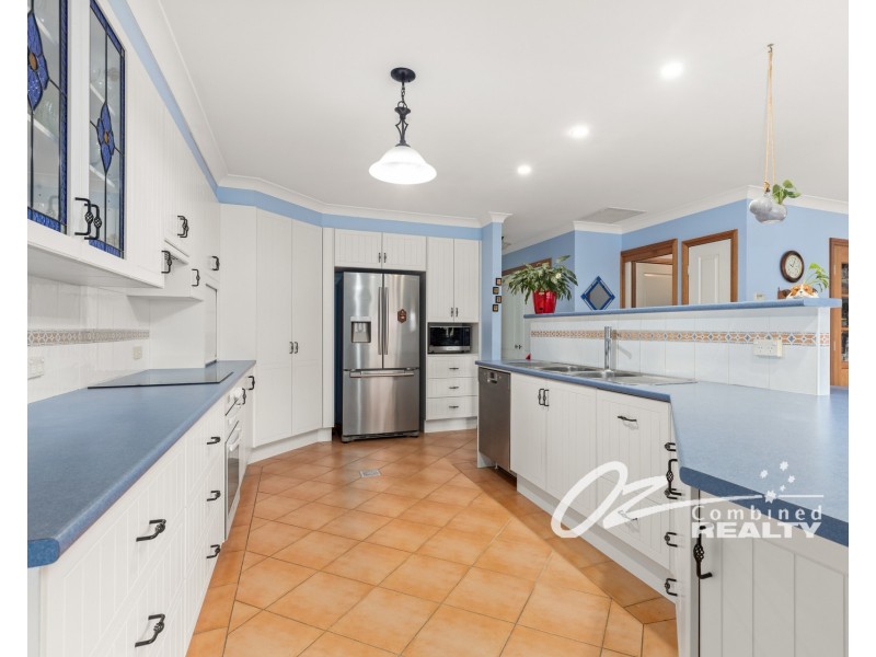 32 Panorama Road, St Georges Basin NSW 2540