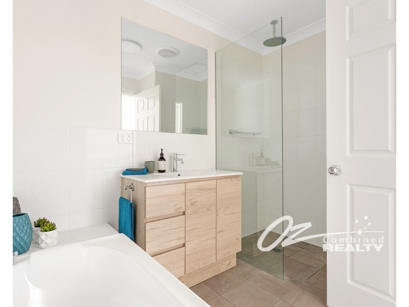 1/15 Wood Crescent, Huskisson NSW 2540