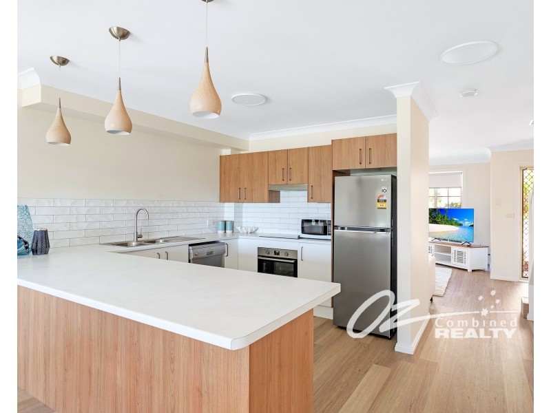 1/15 Wood Crescent, Huskisson NSW 2540