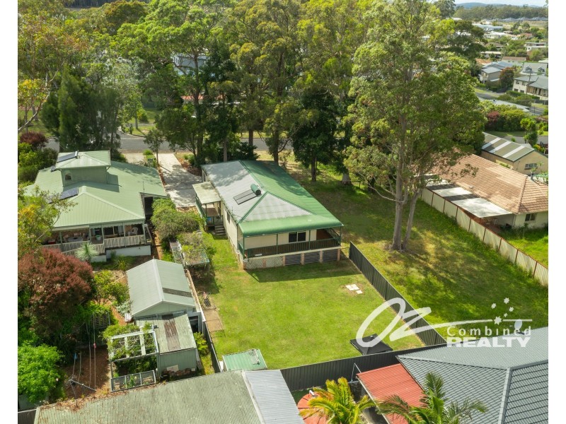9 Terry Street, St Georges Basin NSW 2540