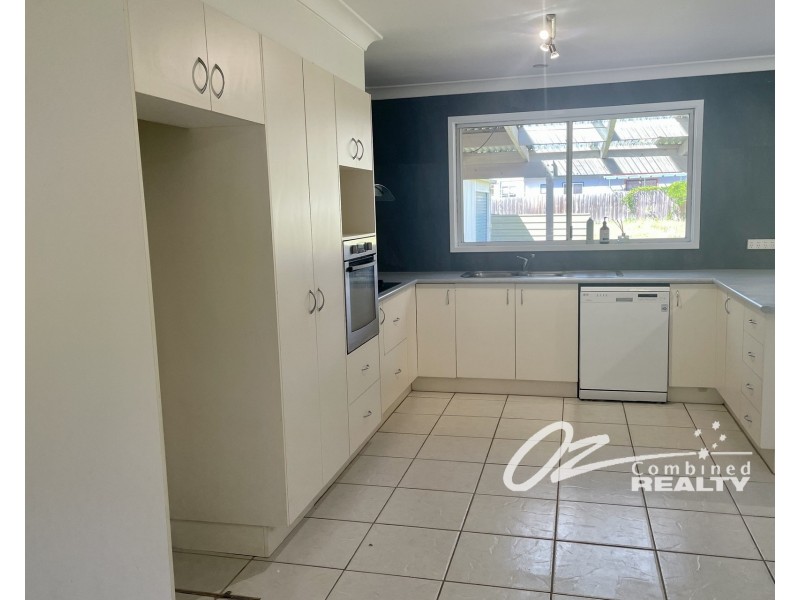 73 MacGibbon Parade, Old Erowal Bay NSW 2540