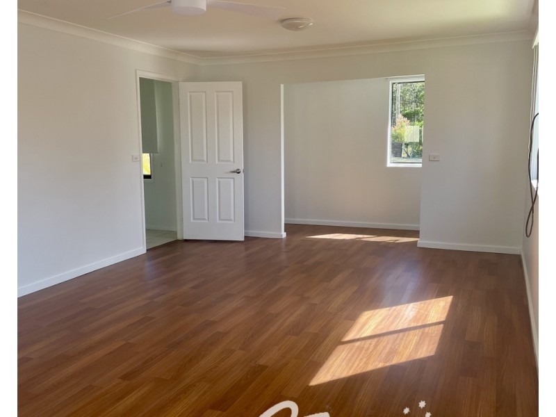 73 MacGibbon Parade, Old Erowal Bay NSW 2540