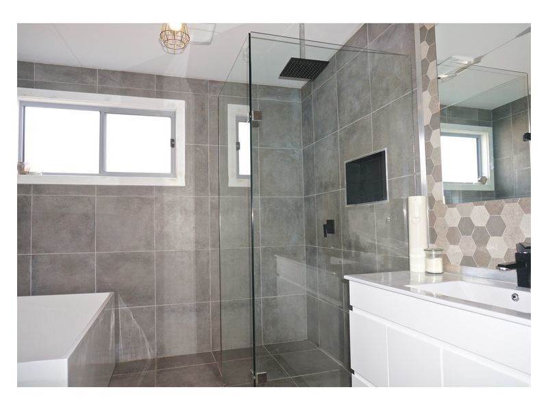 157 Macleans Point Road, Sanctuary Point NSW 2540
