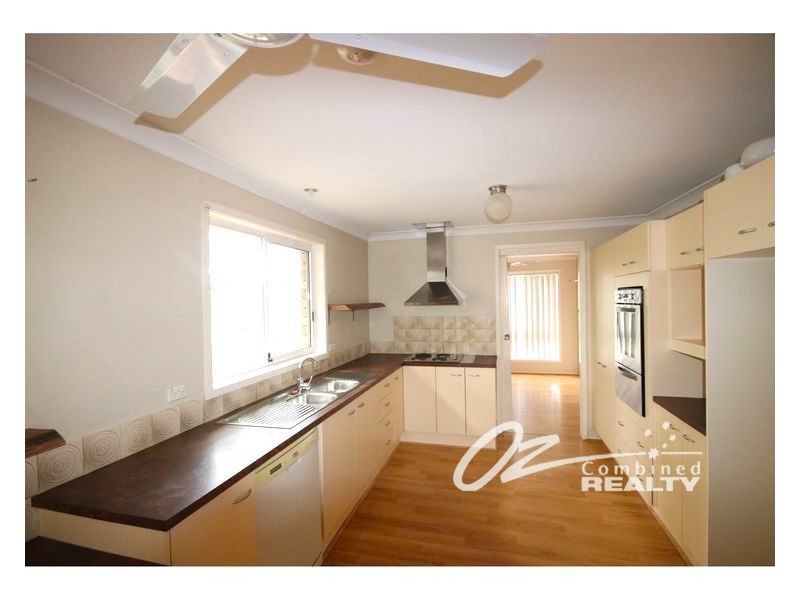 2 Truscott Avenue, Sanctuary Point NSW 2540