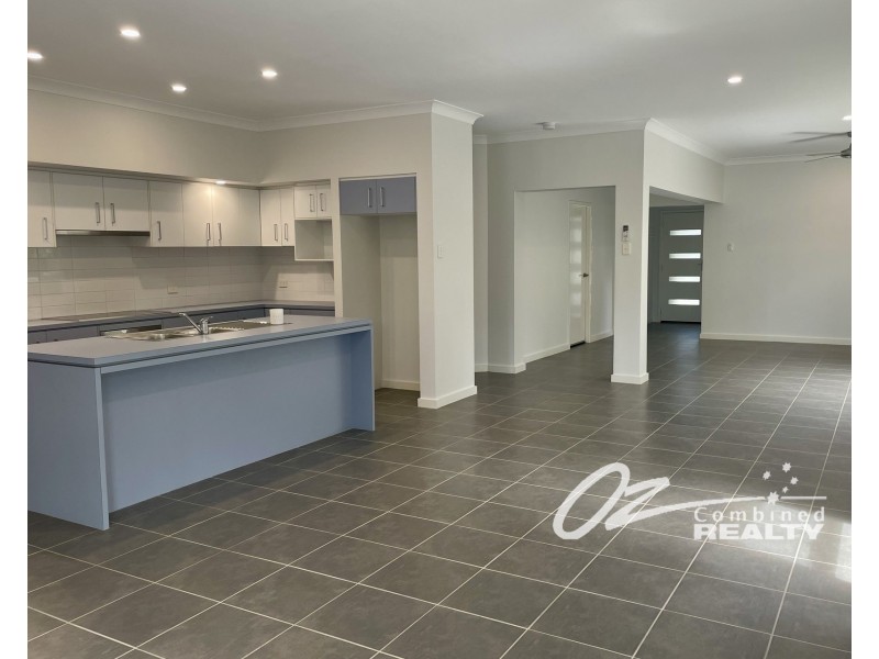 8 Bayswood Avenue, Vincentia NSW 2540