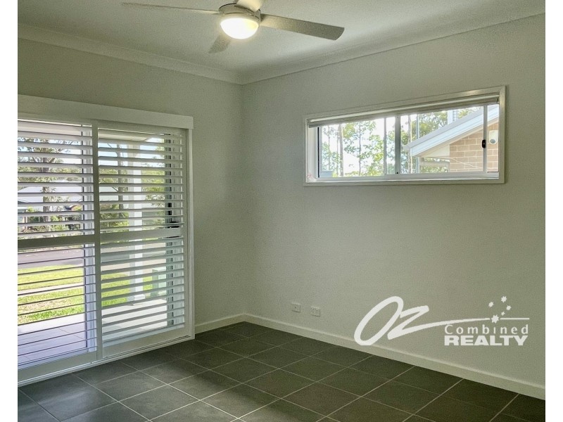 8 Bayswood Avenue, Vincentia NSW 2540