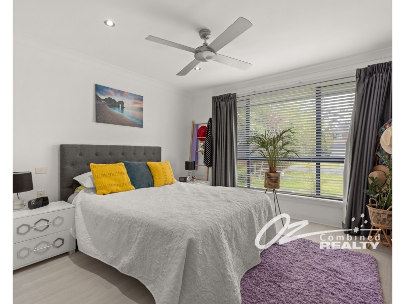 74 Waratah Crescent, Sanctuary Point NSW 2540