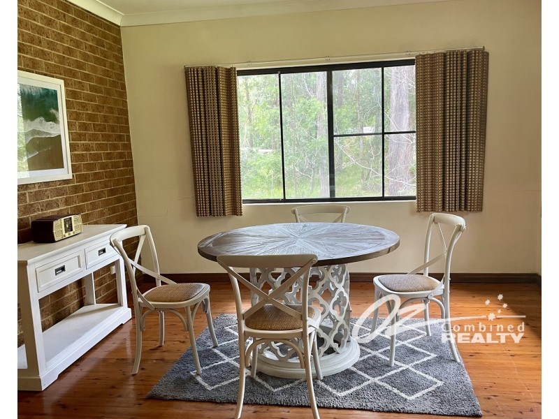 16 Fairfax Road, Woollamia NSW 2540